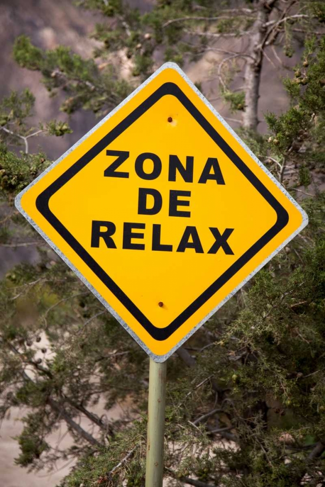 Argentina, Mendoza, Potrerillos Spa road sign